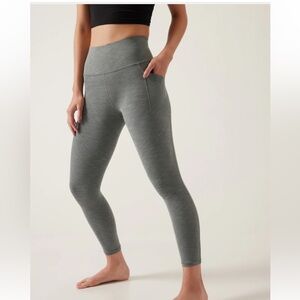 Athleta  Ultimate  stash Tight leggings gray size medium